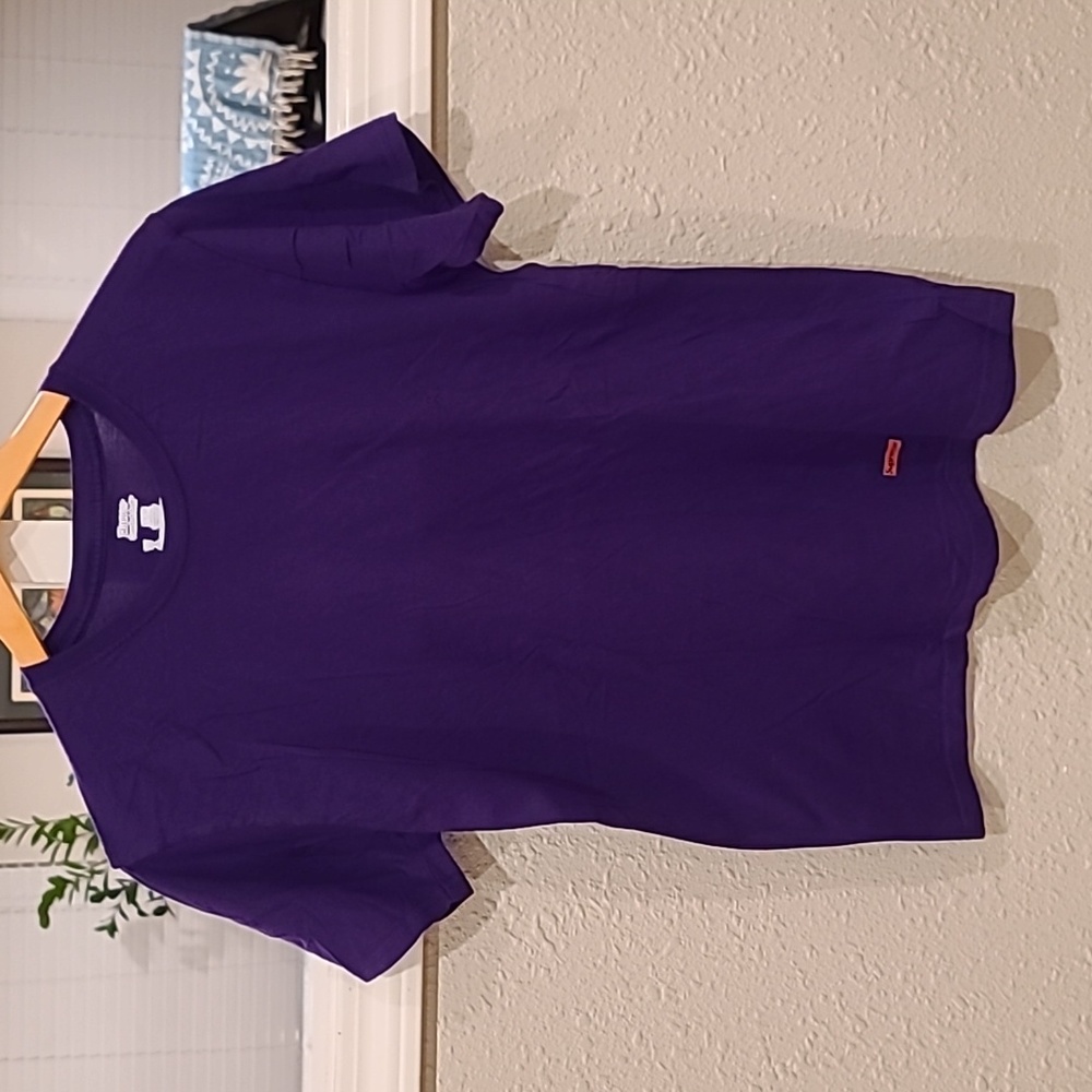Supreme x Hanes Comfort Soft Tagless Tee Sz. S